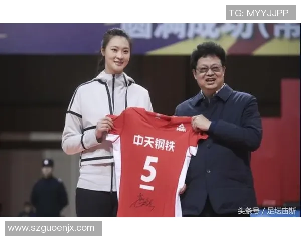 周伟专访:从青涩少年到排球巨星的奋斗与荣耀之路 周伟专访:从青涩少年到排球巨星的奋斗与荣耀之路