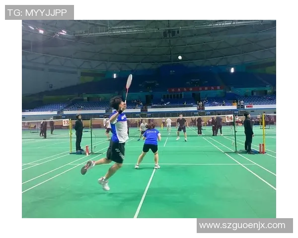 广州羽毛球队与成都羽毛球队赛后复盘团队协作的精彩瞬间与经验分享