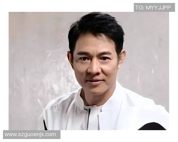 李连杰与足球明星的缘分揭秘及其影响力分析