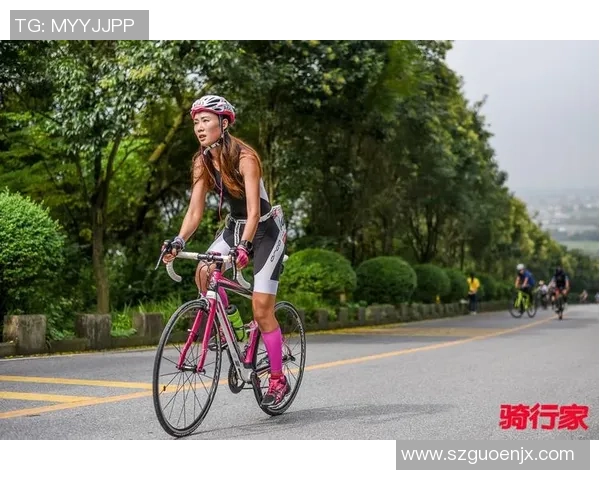 足球明星骑行挑战精彩瞬间合集带你领略运动魅力与激情