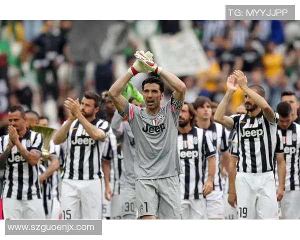 布冯对足球明星的热爱源于何处探讨其背后的情感与职业追求 布冯对足球明星的热爱源于何处探讨其背后的情感与职业追求